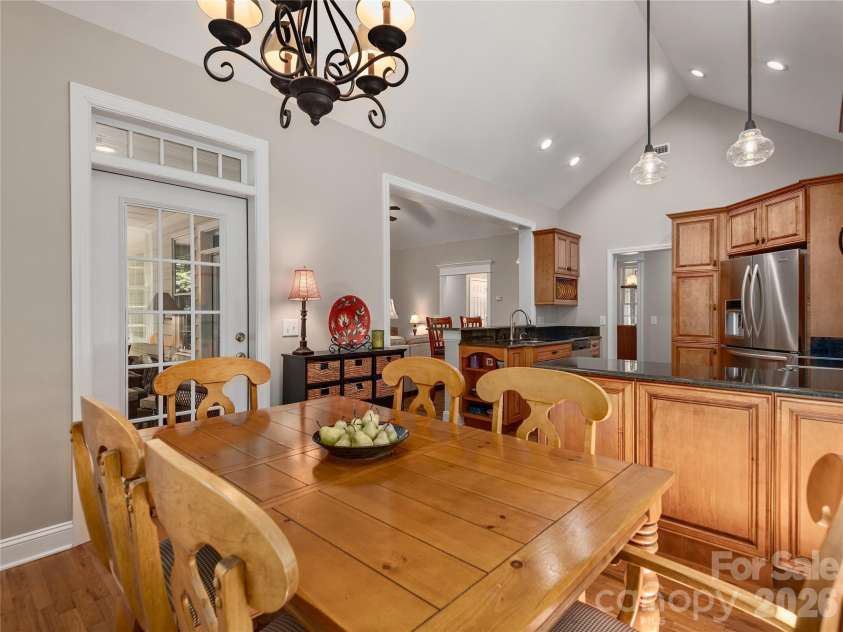 314 Summerset Drive, Clyde, NC 28721.  MLS# CAR4417717, YatesRealty ID 46689. 