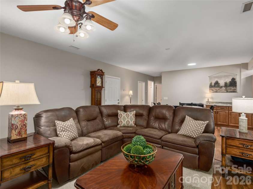 314 Summerset Drive, Clyde, NC 28721.  MLS# CAR4417717, YatesRealty ID 46689. 