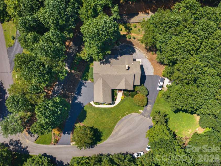 314 Summerset Drive, Clyde, NC 28721.  MLS# CAR4417717, YatesRealty ID 46689. Drone Aerial View