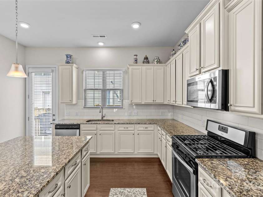 9108 Ainslie Downs Street, Charlotte, NC 28273.  MLS# CAR4233772, YatesRealty ID 4669. 