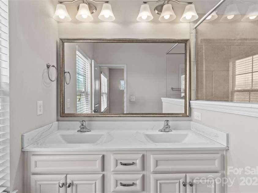 9108 Ainslie Downs Street, Charlotte, NC 28273.  MLS# CAR4233772, YatesRealty ID 4669. 