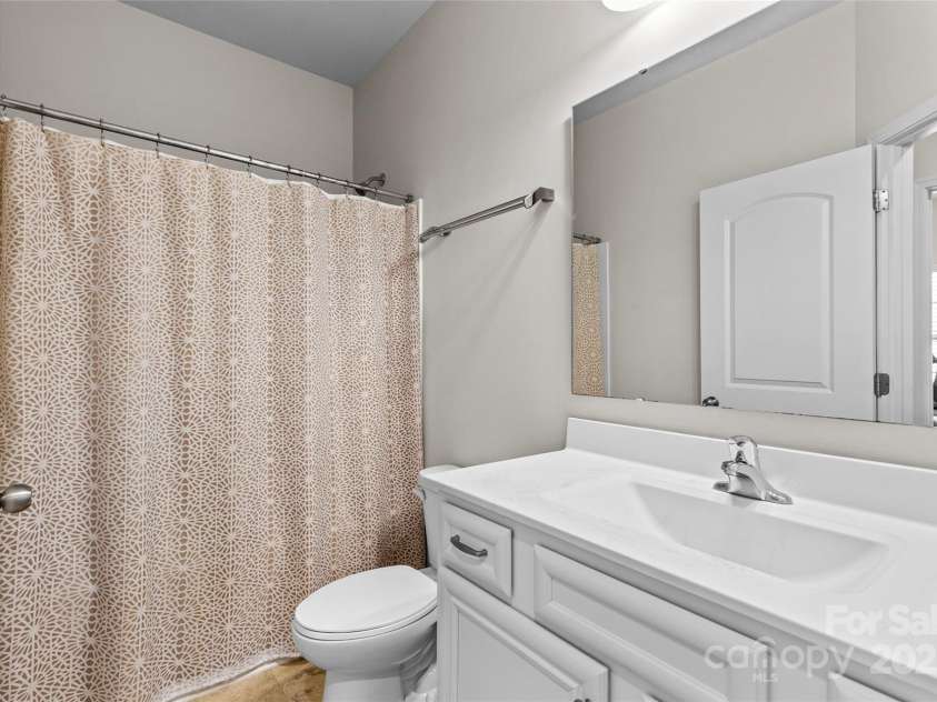 9108 Ainslie Downs Street, Charlotte, NC 28273.  MLS# CAR4233772, YatesRealty ID 4669. 