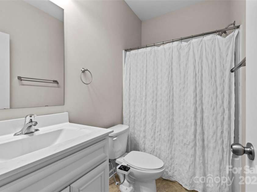 9108 Ainslie Downs Street, Charlotte, NC 28273.  MLS# CAR4233772, YatesRealty ID 4669. 