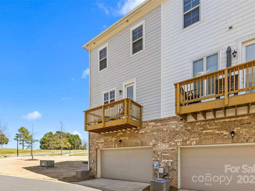 9108 Ainslie Downs Street, Charlotte, NC 28273.  MLS# CAR4233772, YatesRealty ID 4669. 