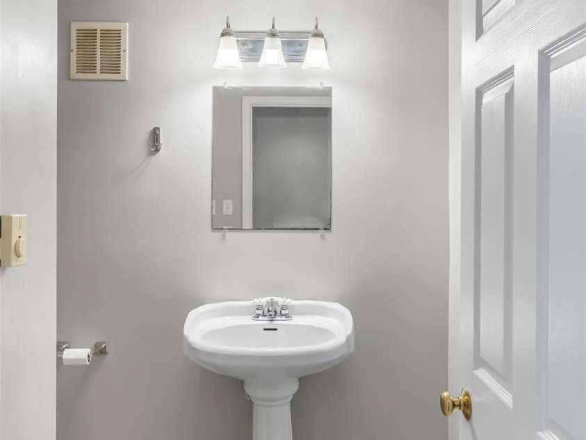 141 Silversteen Drive, Brevard, NC 28712.  MLS# CAR4405756, YatesRealty ID 46690. 