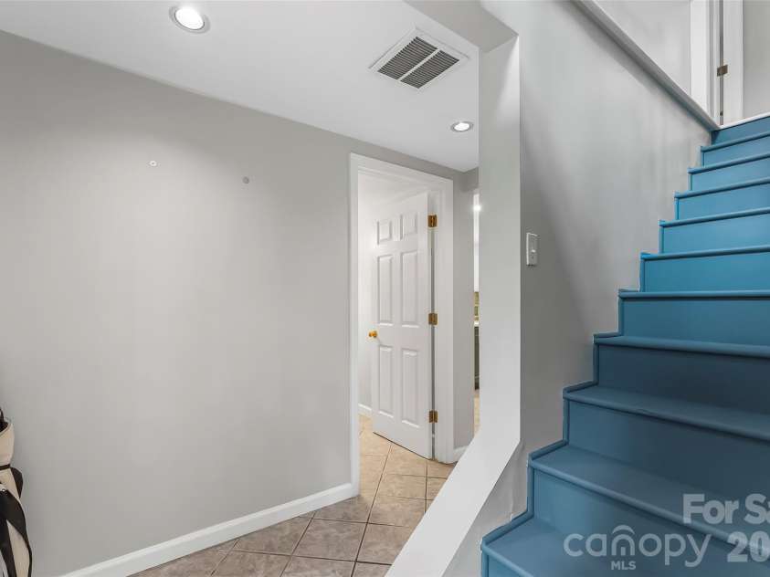 141 Silversteen Drive, Brevard, NC 28712.  MLS# CAR4405756, YatesRealty ID 46690. 