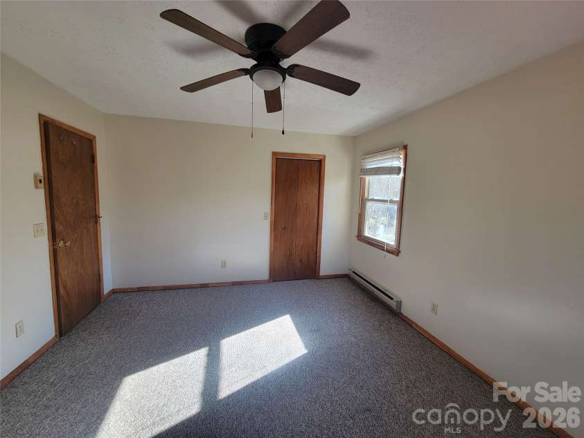 507 Utah Mountain Road, Waynesville, NC 28785.  MLS# CAR4416191, YatesRealty ID 46692. 