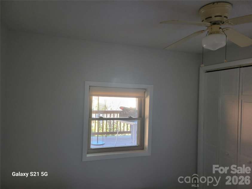 507 Utah Mountain Road, Waynesville, NC 28785.  MLS# CAR4416191, YatesRealty ID 46692. 