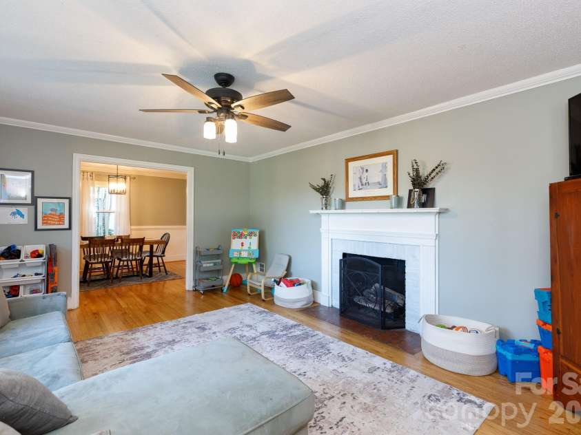 1131 Richmond Drive, Rock Hill, SC 29732.  MLS# CAR4418006, YatesRealty ID 46693. 
