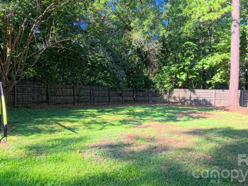 1131 Richmond Drive, Rock Hill, SC 29732.  MLS# CAR4418006, YatesRealty ID 46693. 