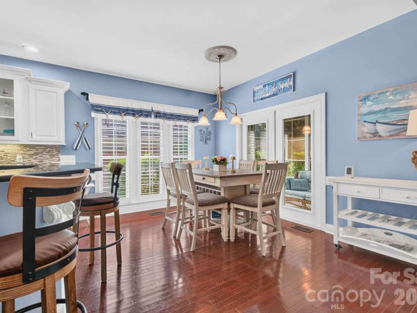 504 Sea Vista Lane, North Myrtle Beach, SC 29582.  MLS# CAR4399859, YatesRealty ID 46696. 