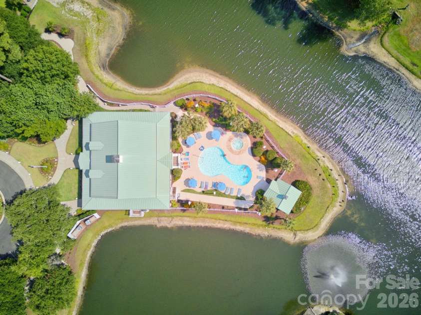 504 Sea Vista Lane, North Myrtle Beach, SC 29582.  MLS# CAR4399859, YatesRealty ID 46696. 