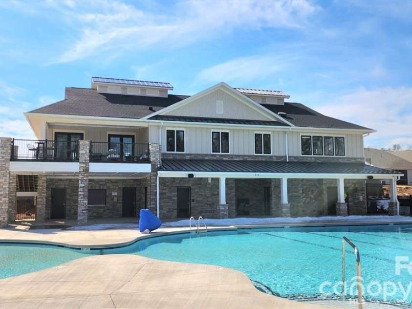 2117 Morning Gold Drive, Maiden, NC 28650.  MLS# CAR4418109, YatesRealty ID 46698. 