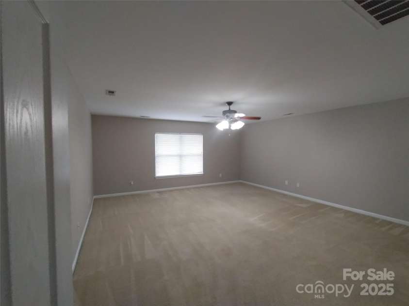 8644 Old Potters Road, Charlotte, NC 28269.  MLS# CAR4290661, YatesRealty ID 467. Master Bedroom