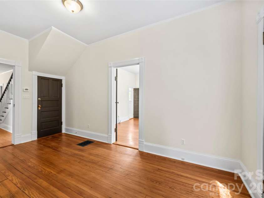 103 Hyde Avenue, Tryon, NC 28782.  MLS# CAR4416378, YatesRealty ID 46703. 