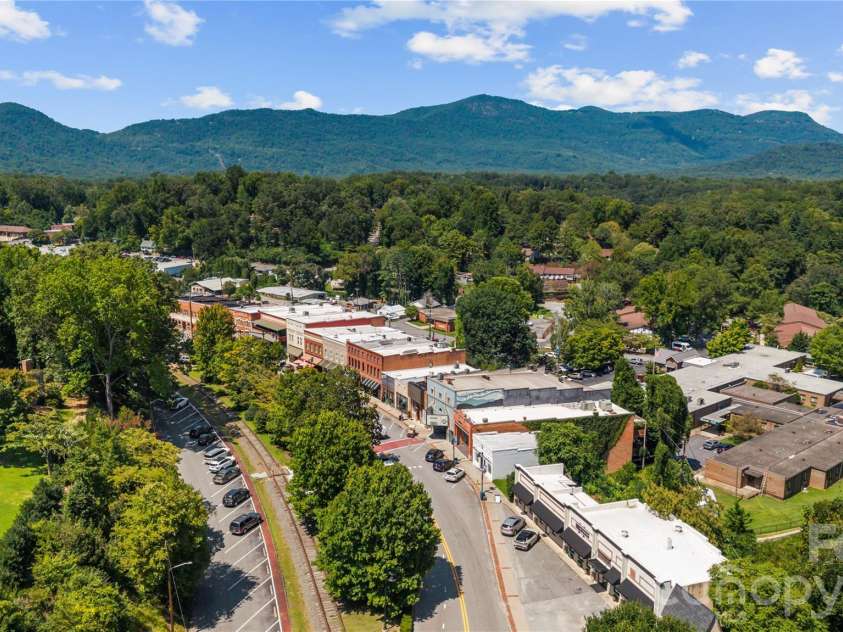 103 Hyde Avenue, Tryon, NC 28782.  MLS# CAR4416378, YatesRealty ID 46703. 