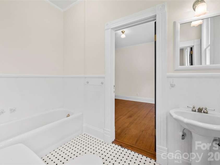 103 Hyde Avenue, Tryon, NC 28782.  MLS# CAR4416378, YatesRealty ID 46703. Bathroom #1 Main Floor