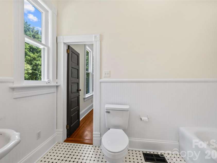 103 Hyde Avenue, Tryon, NC 28782.  MLS# CAR4416378, YatesRealty ID 46703. Bathroom #1 Main Floor