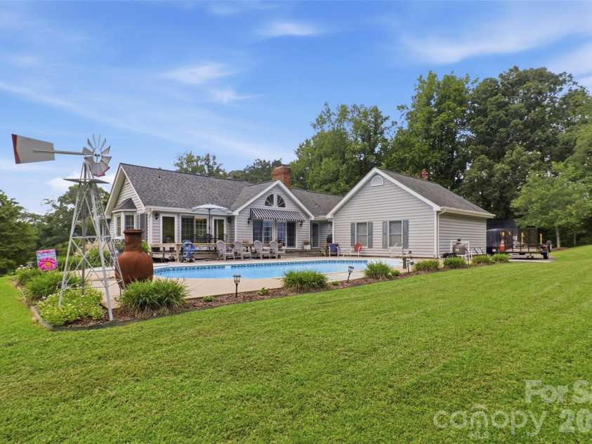 119 Mike Ledford Road, Kings Mountain, NC 28086.  MLS# CAR4417957, YatesRealty ID 46704. 
