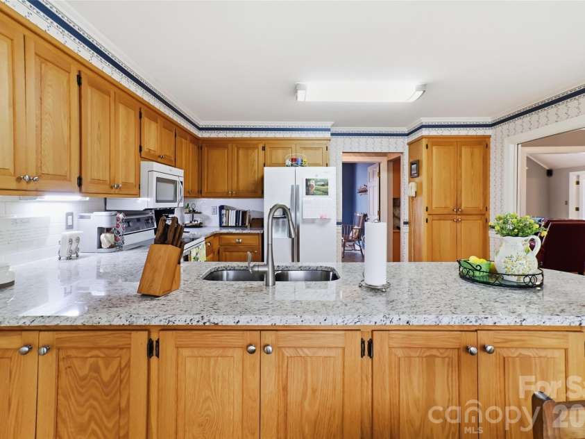 119 Mike Ledford Road, Kings Mountain, NC 28086.  MLS# CAR4417957, YatesRealty ID 46704. 