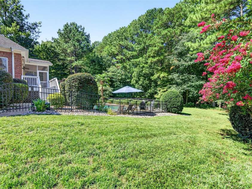 4565 River Hills Drive, Denver, NC 28037.  MLS# CAR4415518, YatesRealty ID 46706. Backyard