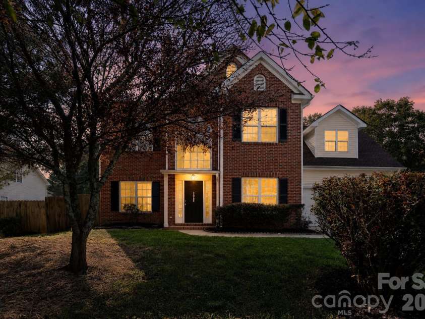 3026 Viola Lane, Monroe, NC 28110.  MLS# CAR4418093, YatesRealty ID 46707. 