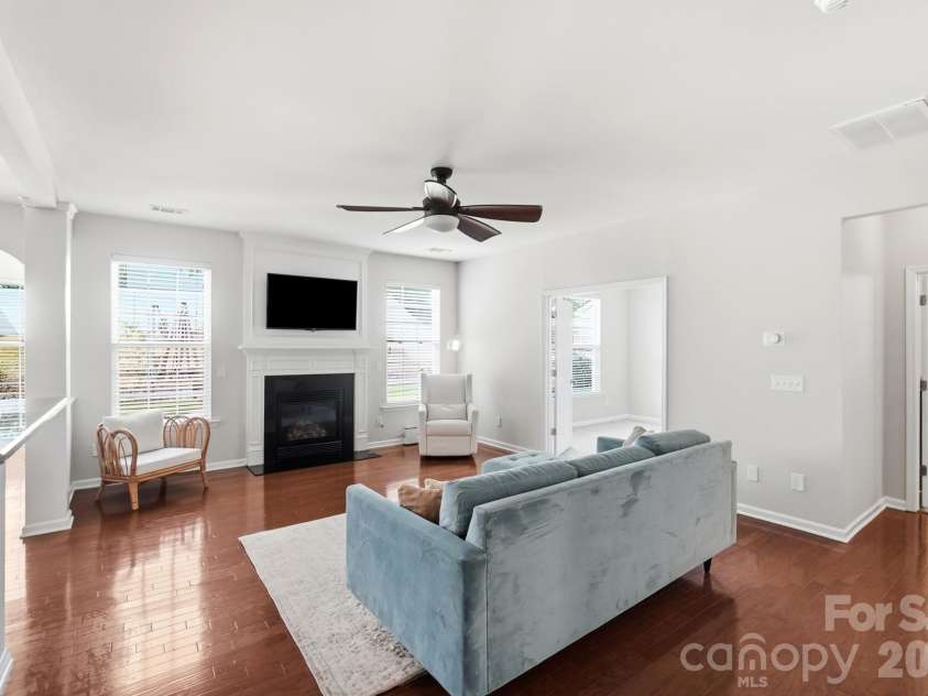 324 Minitree Lane, Charlotte, NC 28214.  MLS# CAR4418025, YatesRealty ID 46709. 