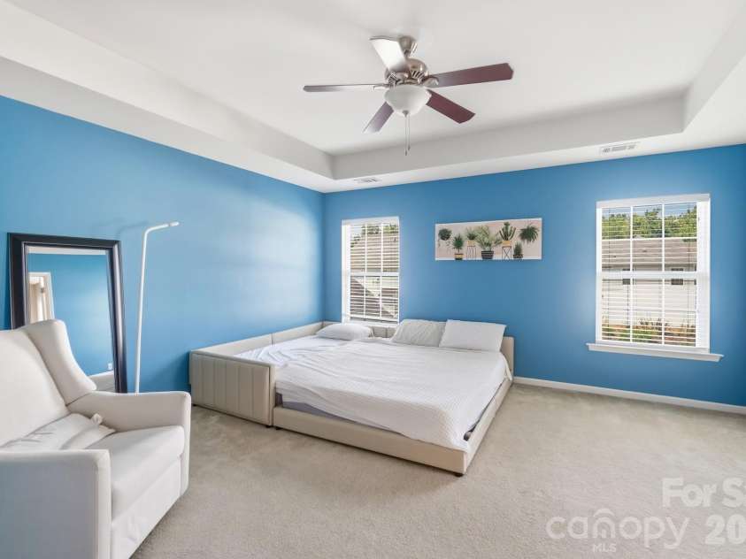 324 Minitree Lane, Charlotte, NC 28214.  MLS# CAR4418025, YatesRealty ID 46709. 