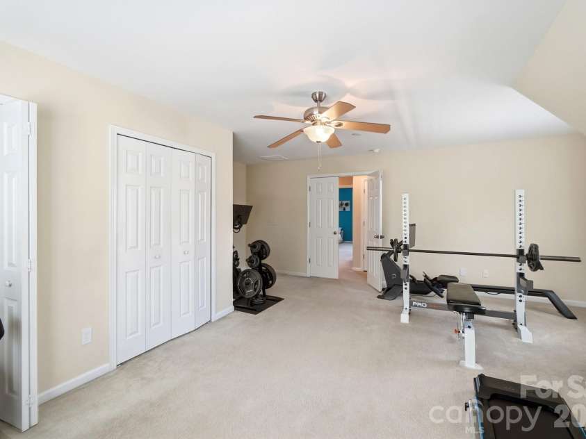 324 Minitree Lane, Charlotte, NC 28214.  MLS# CAR4418025, YatesRealty ID 46709. 