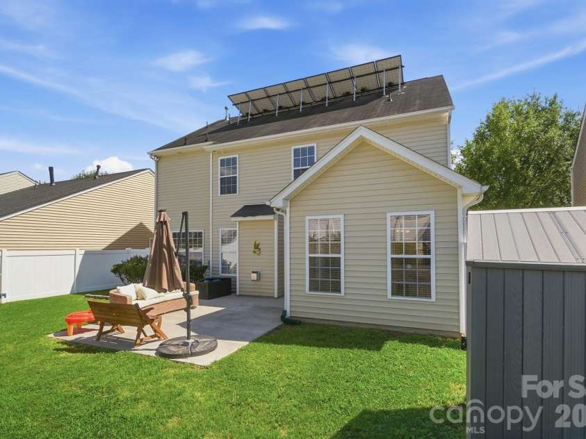 324 Minitree Lane, Charlotte, NC 28214.  MLS# CAR4418025, YatesRealty ID 46709. 