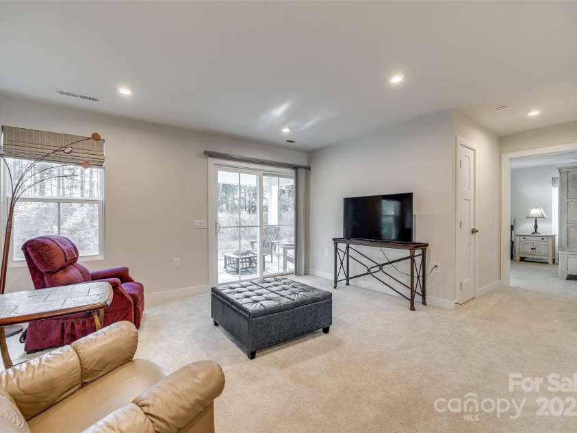 525 Grandiflora Avenue, Lancaster, SC 29720.  MLS# CAR4215163, YatesRealty ID 4671. 