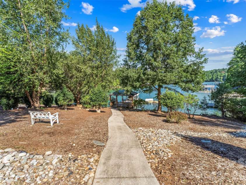 705 Waters Edge Drive, Nebo, NC 28761.  MLS# CAR4416637, YatesRealty ID 46710. 