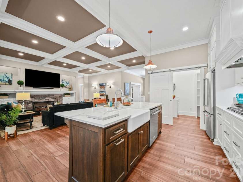 3033 Dodsworth Drive, Cramerton, NC 28032.  MLS# CAR4418023, YatesRealty ID 46712. 