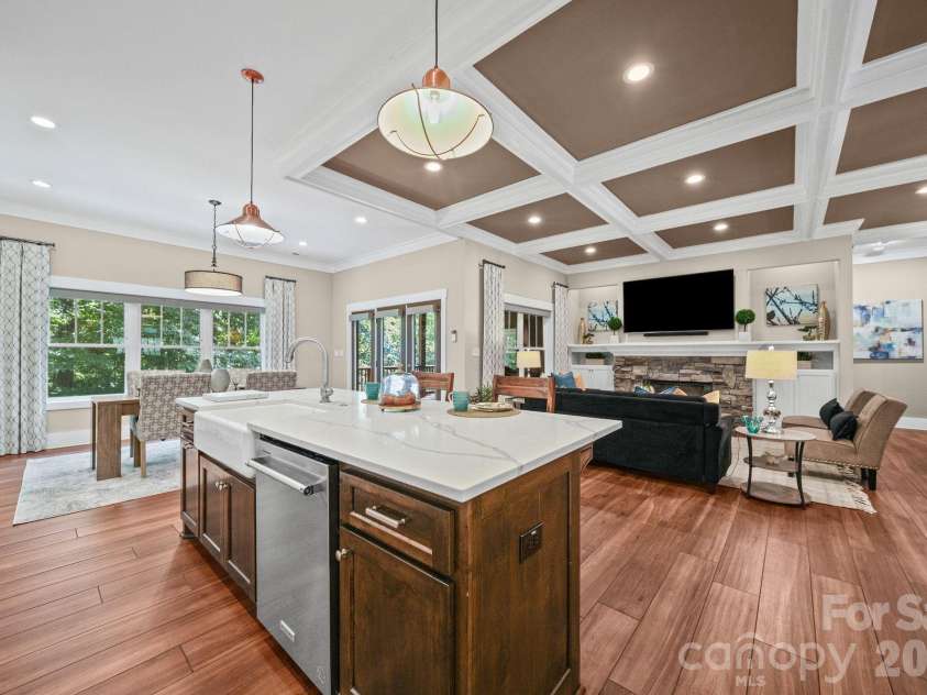 3033 Dodsworth Drive, Cramerton, NC 28032.  MLS# CAR4418023, YatesRealty ID 46712. 