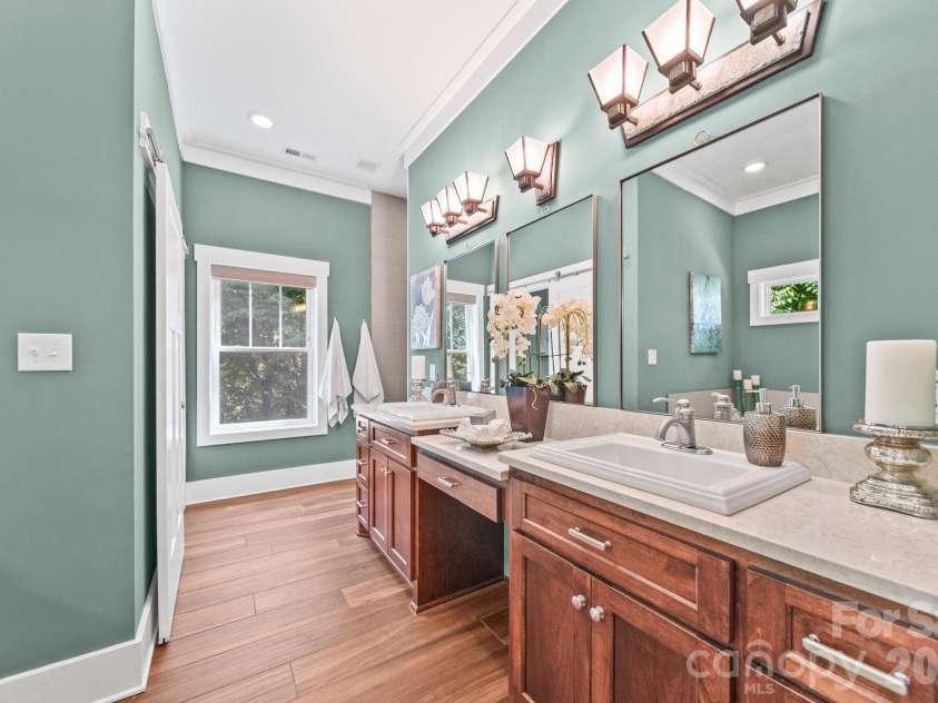 3033 Dodsworth Drive, Cramerton, NC 28032.  MLS# CAR4418023, YatesRealty ID 46712. 