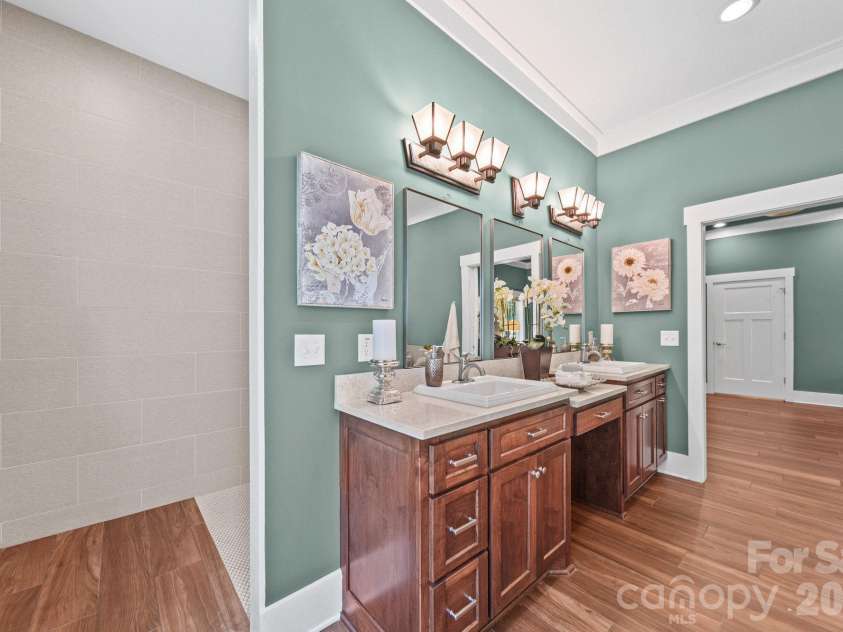 3033 Dodsworth Drive, Cramerton, NC 28032.  MLS# CAR4418023, YatesRealty ID 46712. 