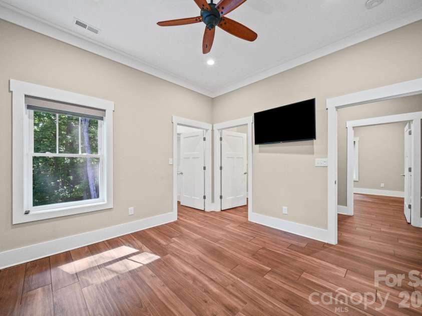 3033 Dodsworth Drive, Cramerton, NC 28032.  MLS# CAR4418023, YatesRealty ID 46712. 