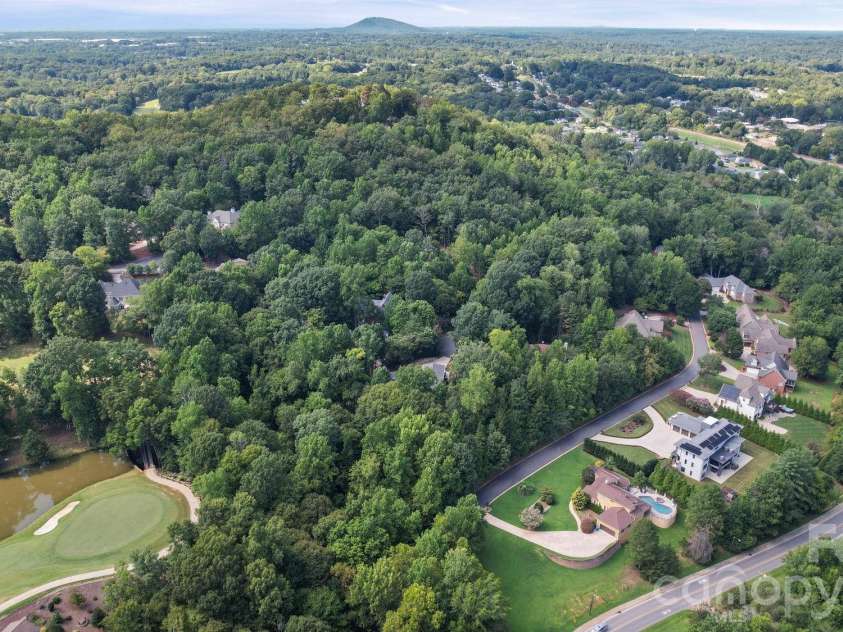 3033 Dodsworth Drive, Cramerton, NC 28032.  MLS# CAR4418023, YatesRealty ID 46712. 