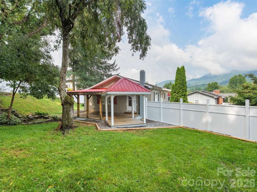 151 Meadow Street, Waynesville, NC 28786.  MLS# CAR4409488, YatesRealty ID 46713. 