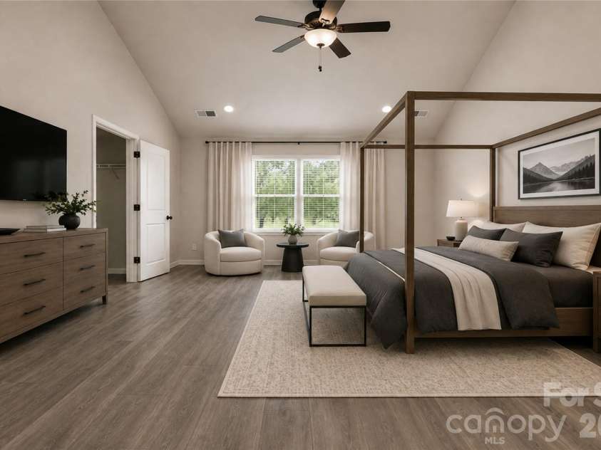 2231 Dardan Woods Drive, Charlotte, NC 28215.  MLS# CAR4418121, YatesRealty ID 46716. 