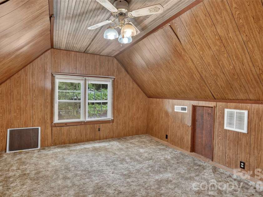 168 Huntley Road, Fletcher, NC 28732.  MLS# CAR4417803, YatesRealty ID 46717. 