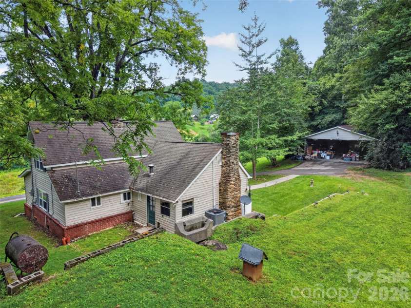 168 Huntley Road, Fletcher, NC 28732.  MLS# CAR4417803, YatesRealty ID 46717. 