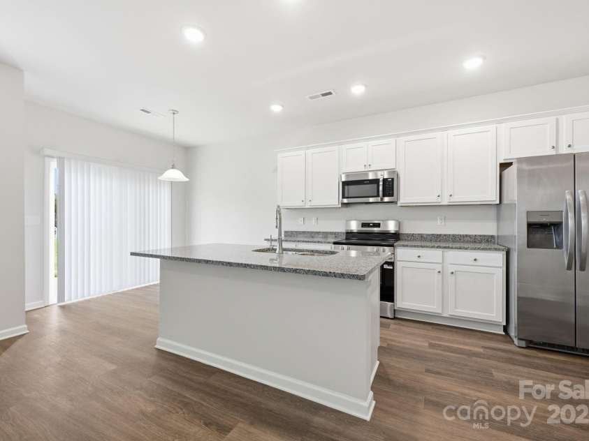 129 Pumice Drive, Statesville, NC 28625.  MLS# CAR4318134, YatesRealty ID 46718. 