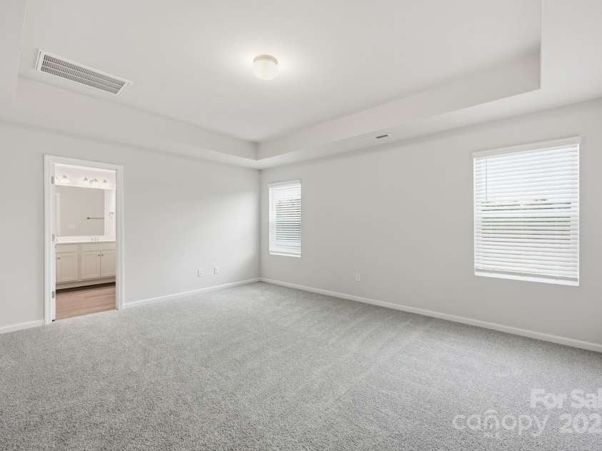 129 Pumice Drive, Statesville, NC 28625.  MLS# CAR4318134, YatesRealty ID 46718. 