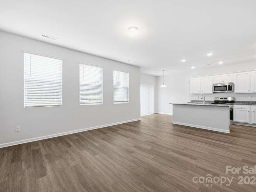 129 Pumice Drive, Statesville, NC 28625.  MLS# CAR4318134, YatesRealty ID 46718. 