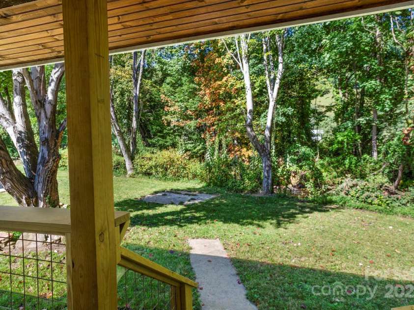 1808 Allens Creek Road, Waynesville, NC 28786.  MLS# CAR4300767, YatesRealty ID 4672. 