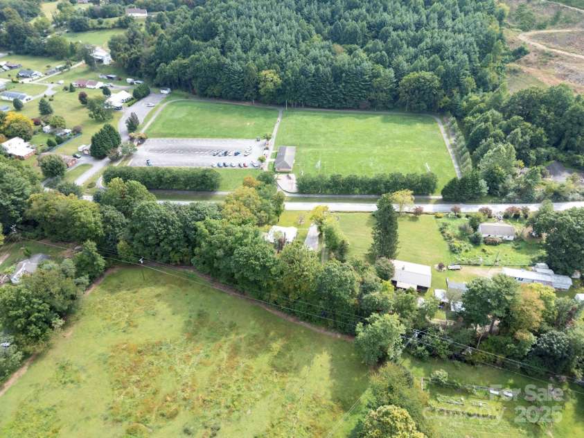 1808 Allens Creek Road, Waynesville, NC 28786.  MLS# CAR4300767, YatesRealty ID 4672. 