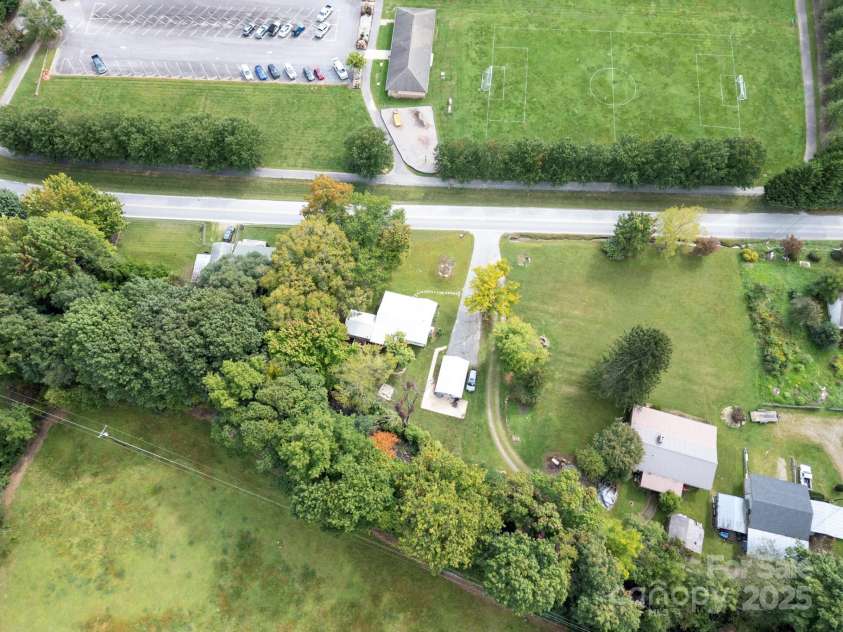 1808 Allens Creek Road, Waynesville, NC 28786.  MLS# CAR4300767, YatesRealty ID 4672. 