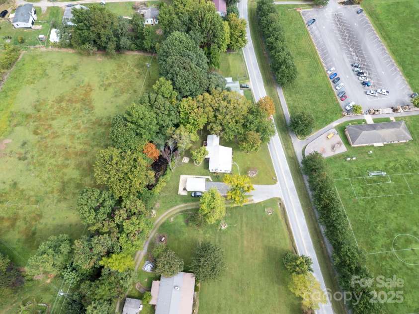 1808 Allens Creek Road, Waynesville, NC 28786.  MLS# CAR4300767, YatesRealty ID 4672. 