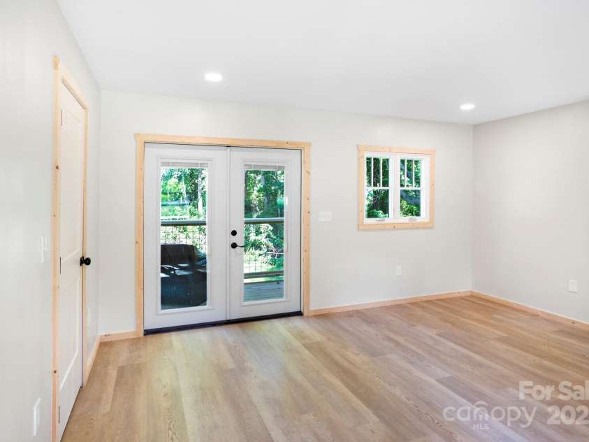 1808 Allens Creek Road, Waynesville, NC 28786.  MLS# CAR4300767, YatesRealty ID 4672. 